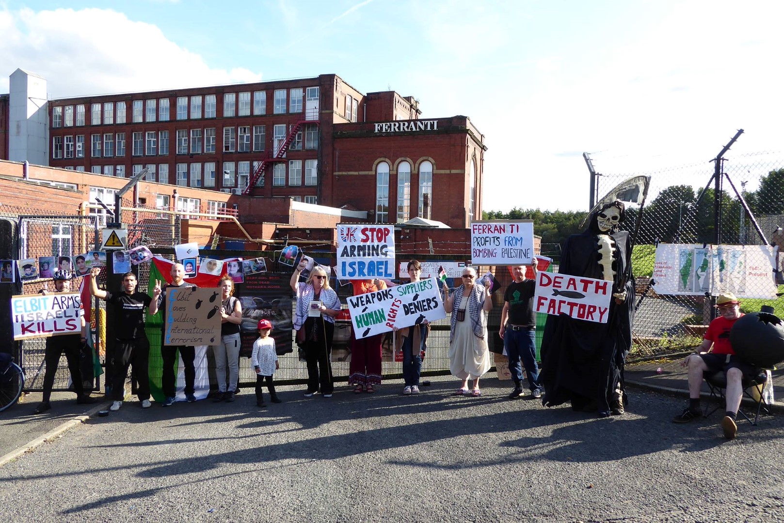 Stop Arming Israel Campaign: Protest at Elbit/Ferranti